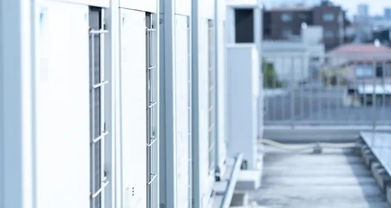 Outdoor equipment such as a distribution panel
